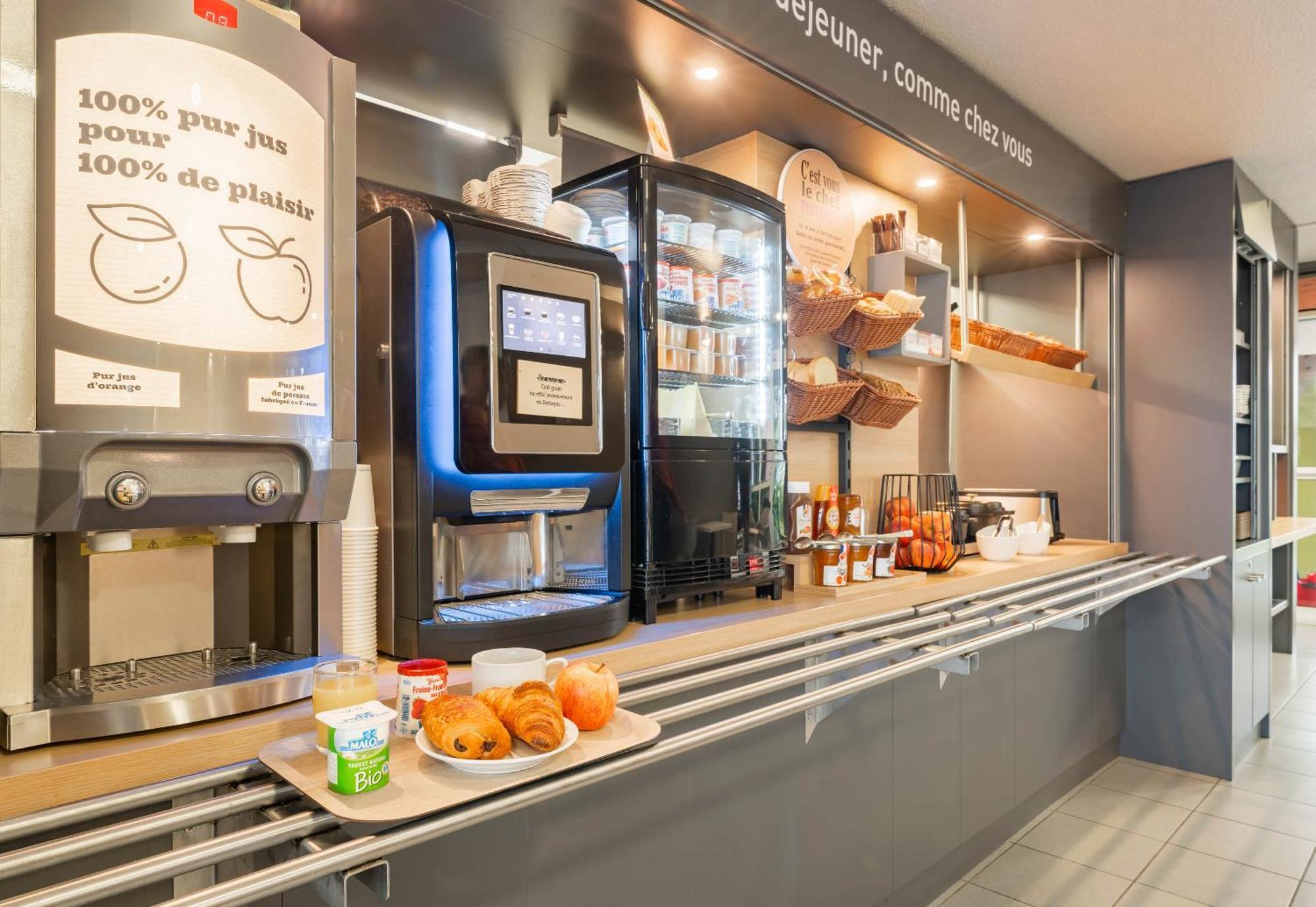 B&B Hotel Calais Coquelles Tunnel Sous La Manche Екстериор снимка