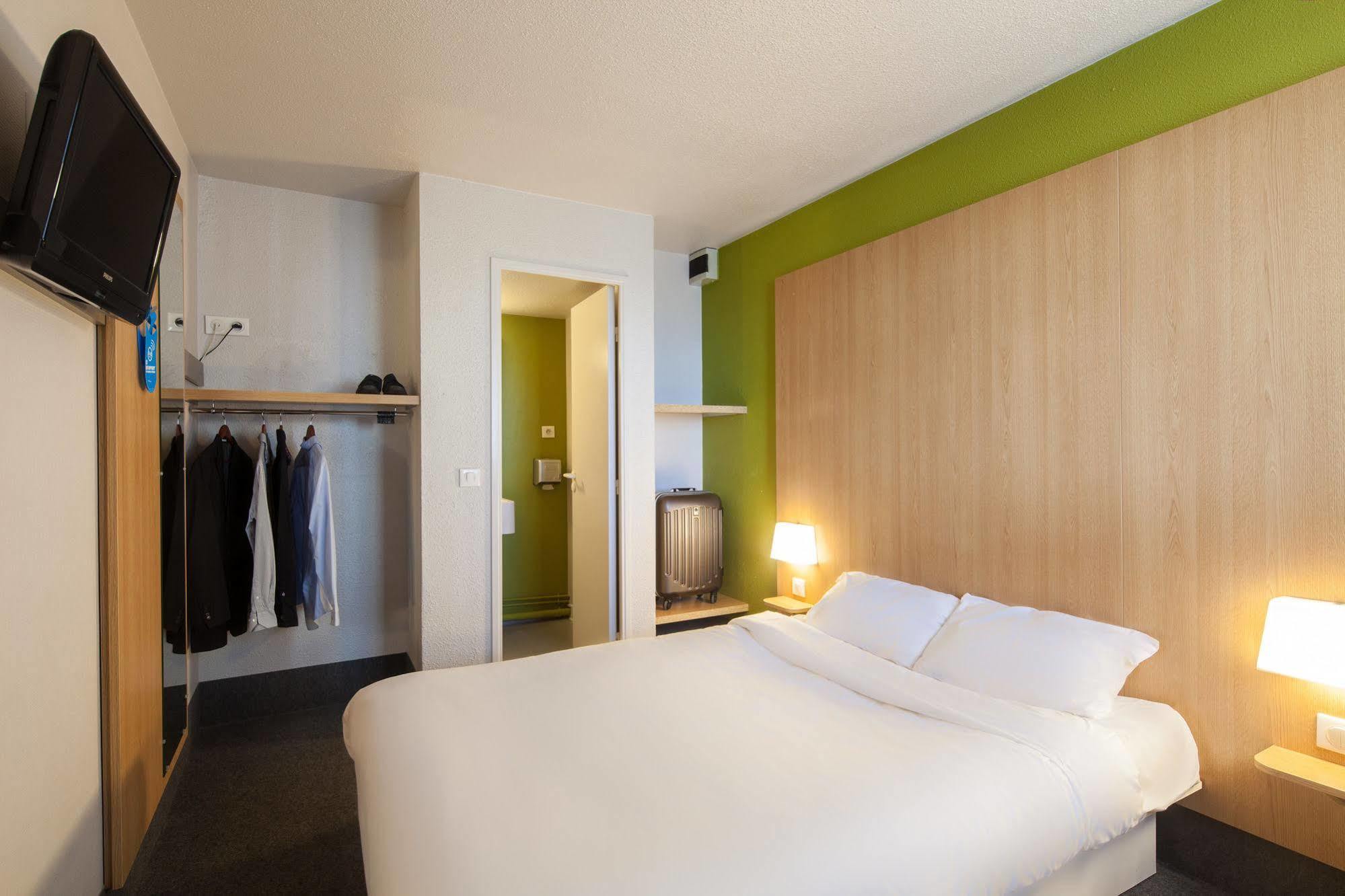 B&B Hotel Calais Coquelles Tunnel Sous La Manche Екстериор снимка